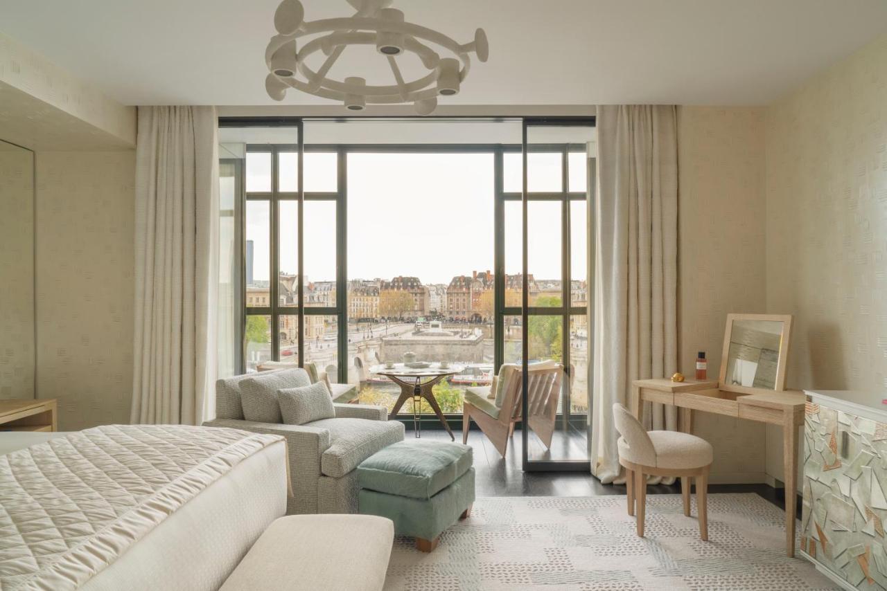 Hotel Cheval Blanc & Dior Cheval Blanc Parijs